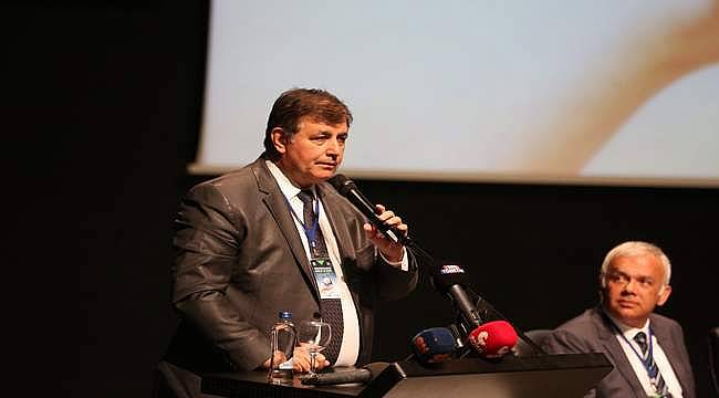 Karşıyaka Belediye Başkanı Cemil Tugay, Bursa'da iklim krizi zirvesine katıldı 