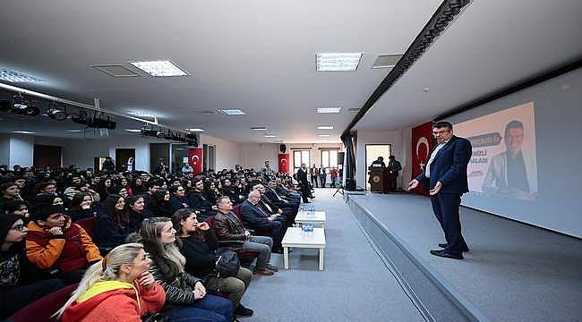 Büyükşehir'den Genç Denizli Sohbetleri