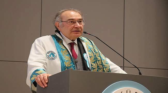 Prof. Dr. Nevzat Tarhan: "Düşüncede ilerlemenin durmasıyla endüstri devrimini kaçırdık"