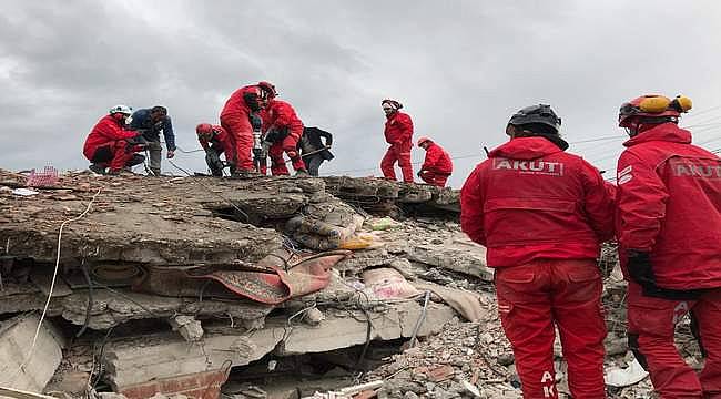 AKUT Başkanı Akverdi: "Ülke olarak kriz yönetiminden, risk yönetimine geçmemiz lazım" 