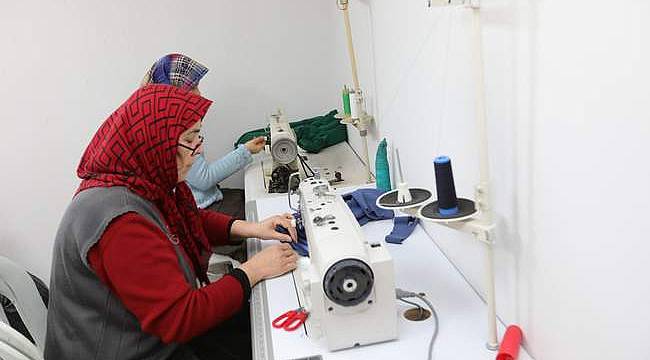 Bayraklı'dan 'sıcak' dayanışma