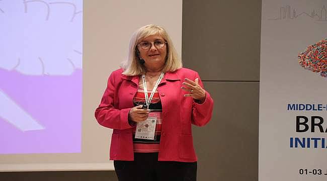 Prof. Dr. Nesrin Dilbaz: "Depremzedelerin empatiye ihtiyacı var"