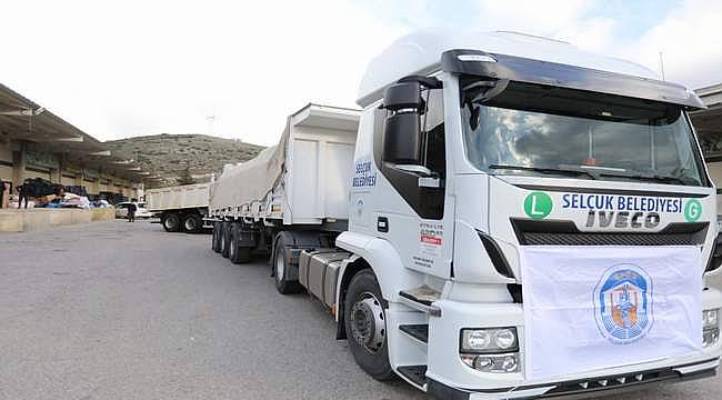 Efes Selçuk Halkı Deprem Bölgesi İçin Seferber Oldu