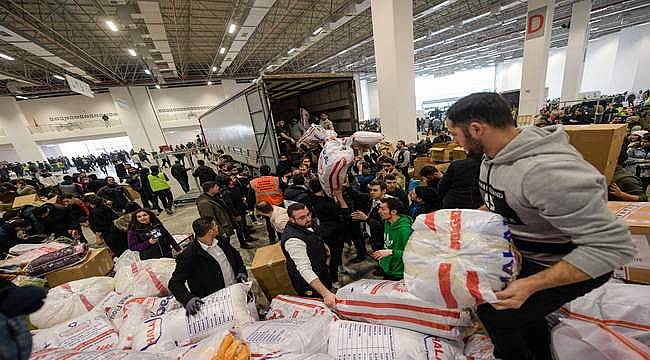 İzmir'de yardım organizasyonu için toplu ulaşım düzenlemesi: Fuar İzmir'e otobüs seferleri artırıldı