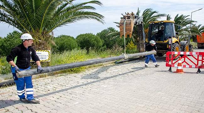 Karaburun'daki 2 bin 300 konutluk site İZSU abonesi oluyor