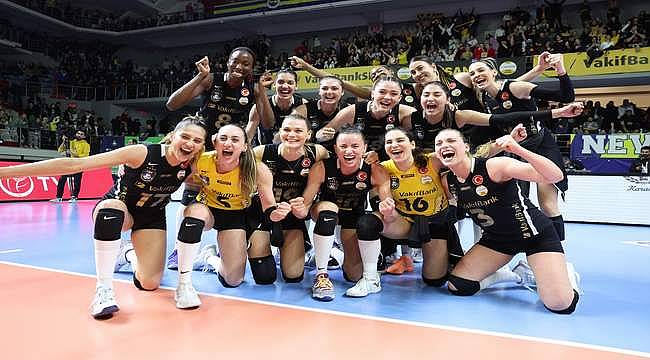 Son Şampiyon VakıfBank Süper Final'de sahne alıyor 