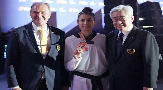 Taekwondoda Hatice Kübra İlgün dünya üçüncüsü 