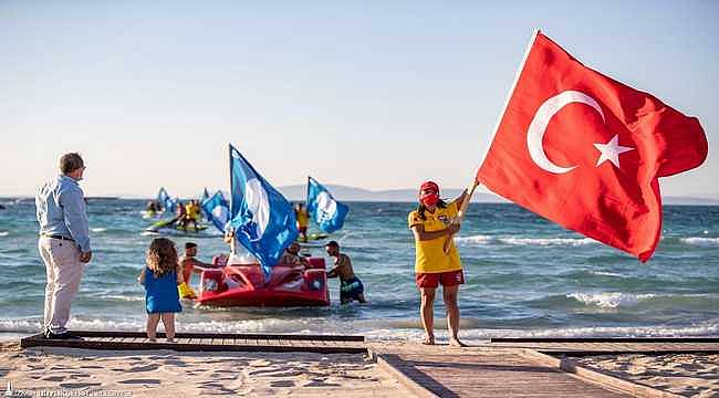 Dünya Çevre Günü'nde İzmir'den güzel haber: Mavi Bayraklı Halk Plajı Sayısı 40'a Çıktı 