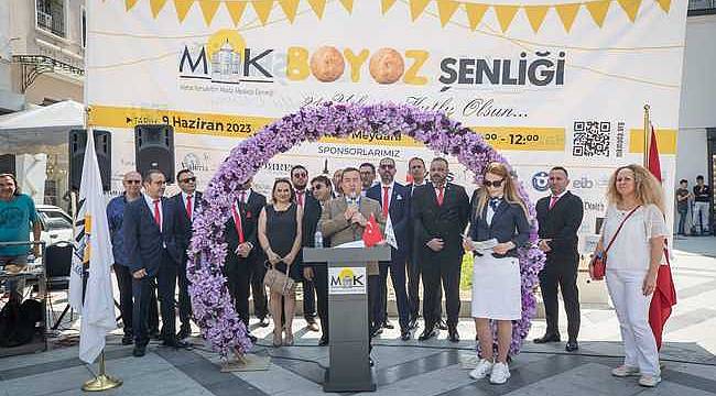İzmir'de 'Mimar Kemalettin Moda Merkezi'nin 21. yılı boyoz şenliğiyle kutlandı