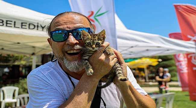 Karşıyaka Patiyaka Şenliği renkli ve neşeli anlara sahne oldu