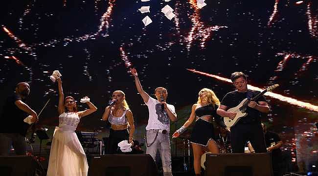 İstanbul Festivali, Festival Park Yenikapı'da tüm hızıyla devam ediyor