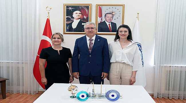 Sosyal bilimcilerden "sandviç kuşağına" yönelik önemli araştırma