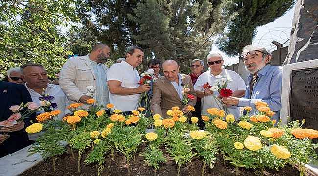 Aydın Erten, vefatının 23. yıl dönümünde kabri başında anıldı