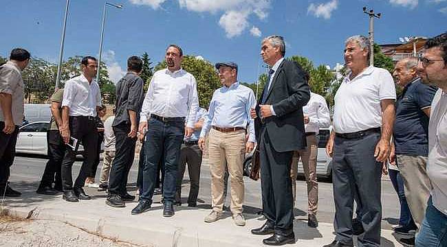 Başkan Soyer Çiğli'de çevre düzenleme çalışmalarını inceledi 