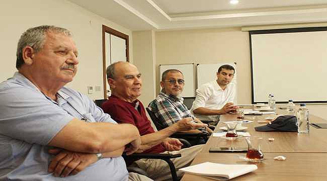 Bergama'da Bölge Zeytin ve Zeytinyağının Tarihi Konuşuldu