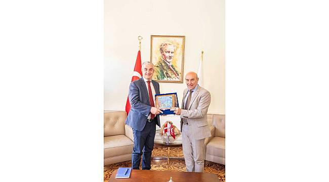 Danimarka Büyükelçisi'nden Başkan Soyer'e ziyaret