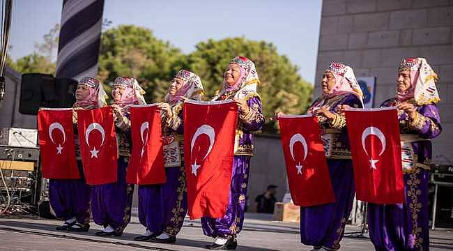 İzmir Büyükşehir Belediyesi, Yörük Türkmen Toyu'na ev sahipliği yaptı