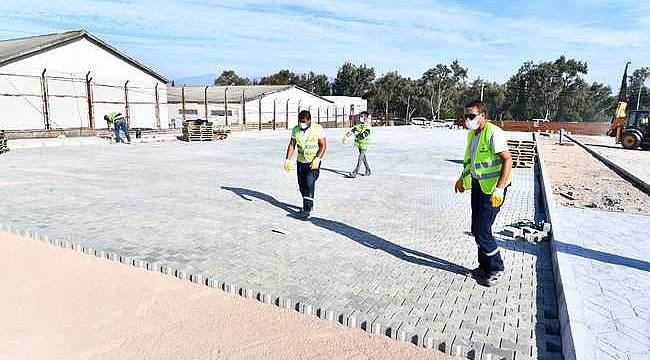 İzmir Büyükşehir Belediyesi otopark yatırımlarına devam ediyor