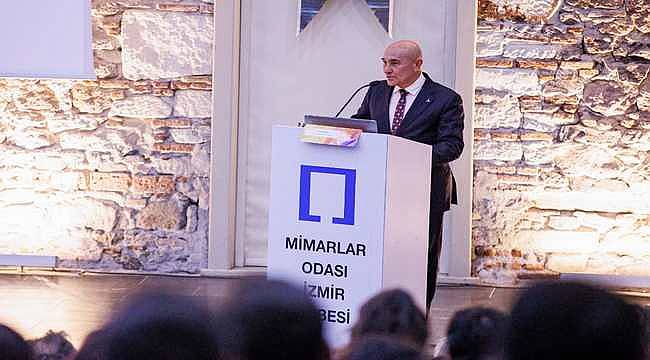 Başkan Soyer Mimarlık ve Eğitim Kurultayı'nda konuştu