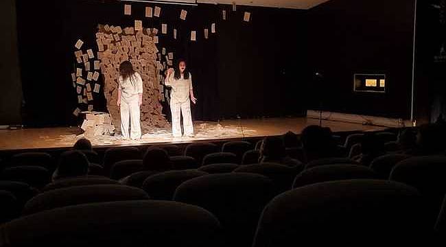 İzmir Tiyatroları Buluşması sona erdi 