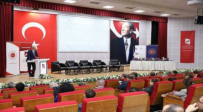 İKÇÜ'de "Cumhuriyetin 100. Yılında Türkiye ve Balkanlar Sempozyumu" Başladı