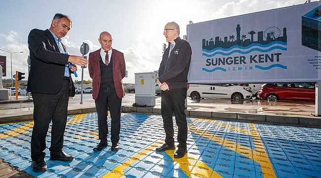 Türkiye'nin ilk sünger otoparkı İzmir'de