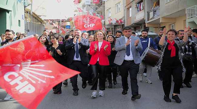 CHP Konak'ta sandalye sayısını ittifaksız da korudu!