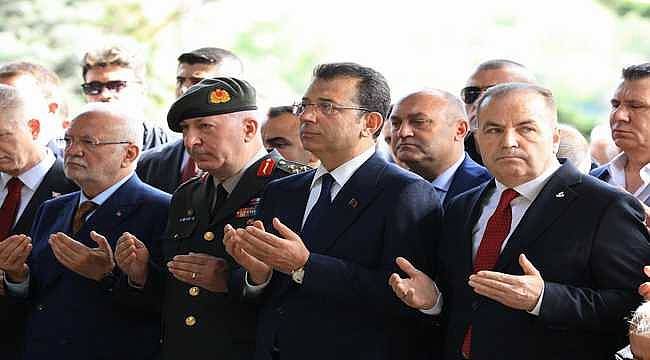 Ekrem İmamoğlu, Turgut Özal'ı anma törenine katıldı 