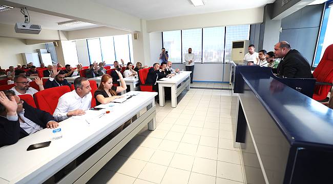 Menderes'te yeni dönemin ilk meclis toplantısı yapıldı
