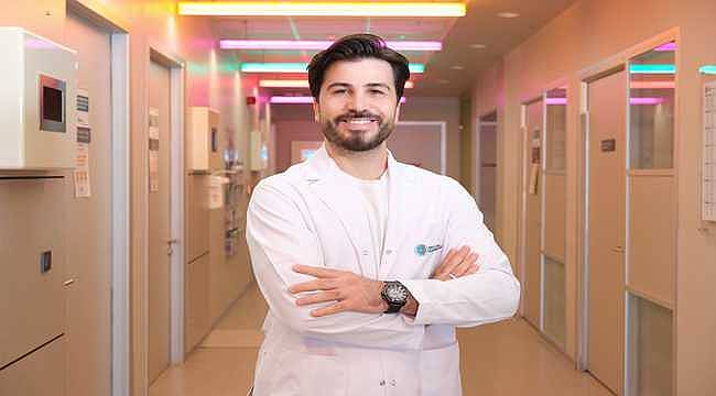 Sosyal medyadaki mutluluk pozları gerçek mi yoksa gerçeklikten kaçış mı?
