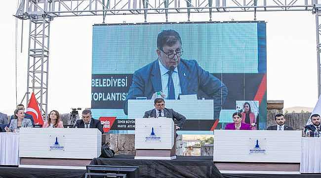 Başkan Tugay'dan ücretsiz aktarmayı reddeden UKOME kararına tepki: "Daha ne kadar engel olacaksınız?"