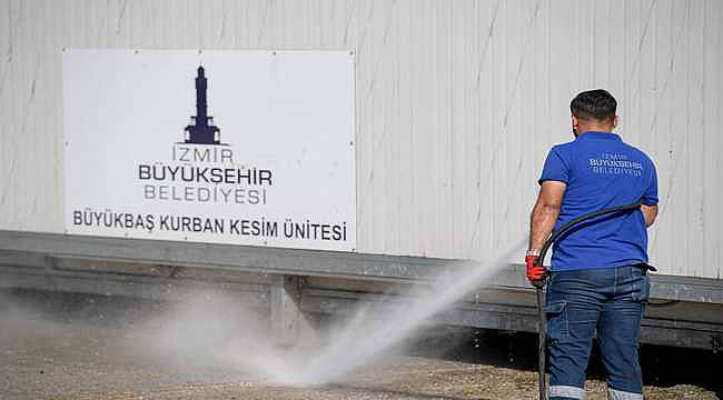 İzmir'de Kurban Bayramı Sonrası Hijyen Seferberliği: Büyükşehir Ekipleri Sahada!