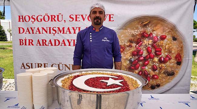 İzmir'de Muharrem Ayı Bereketi: 5 Bin Kişilik Aşure Dağıtıldı