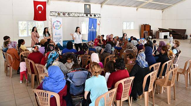 İzmirli Kadınlar İçin Yeni Fırsat: Ücretsiz İngilizce ve Almanca Kursları Başlıyor