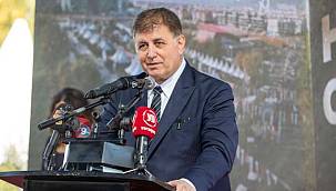 Başkan Tugay: Birlik ve beraberlik içinde bu kumpasları darmadağın edeceğiz