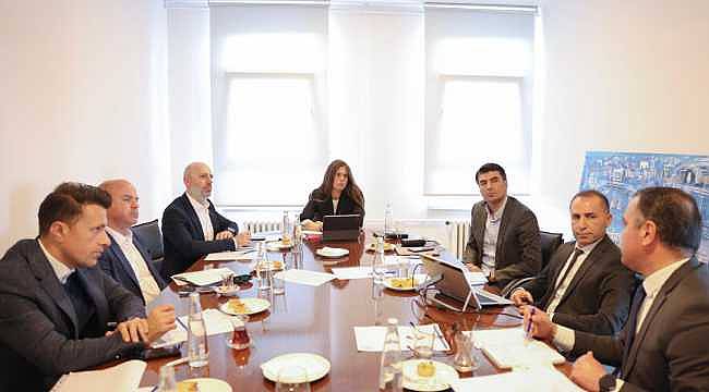 Başkan Denizli: "Çeşme'nin altyapı sorunlarına kalıcı çözümler getiriyoruz"
