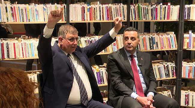 Başkan Tugay'dan Üniversite Öğrencilerine Tavsiyeler