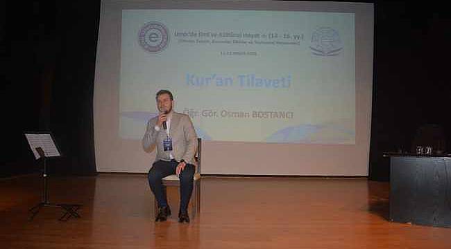 İzmir'in tarihini ve kültürel hayatını araştıran bilim insanları bir araya geldi