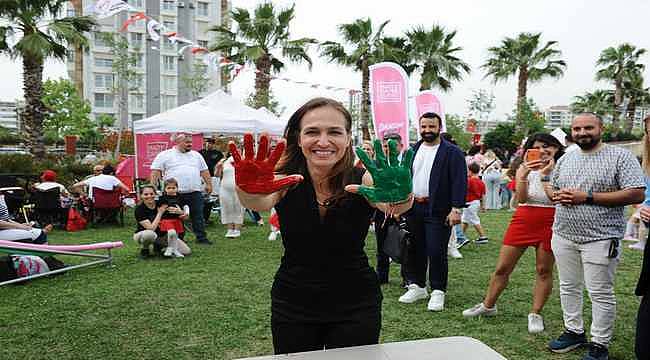 Karşıyaka Belediyesi 23 Nisan'ı Renklendirecek: Çocuklar İçin Eğlence Dolu Etkinlikler