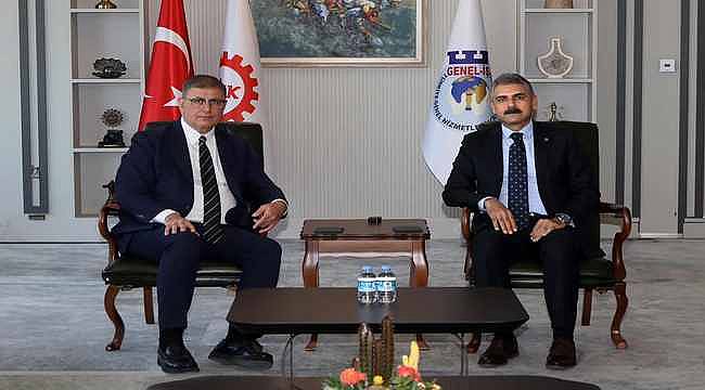 Başkan Tugay'dan Ankara'da sendikalara ziyaret