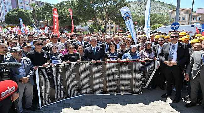 Soma Maden Faciasının 11. Yılında Şehit Madenciler Dualarla Anıldı