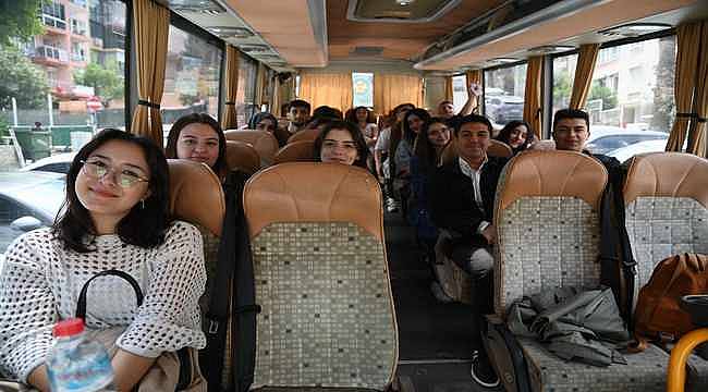 Büyükşehir'den Üniversite Tanıtım Gezisiyle Öğrencilere Kariyer Desteği