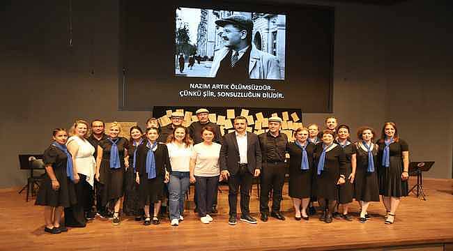 Nazım Hikmet Dikili'de Anıldı