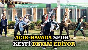 Konak'ta açık havada spor keyfi devam ediyor