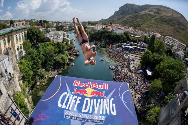 Bu yıl 14.’sü düzenlenen Red Bull Cliff Diving 3 Haziran Cumartesi günü Amerika Birleşik Devletleri’nin Boston şehrinde başlıyor.