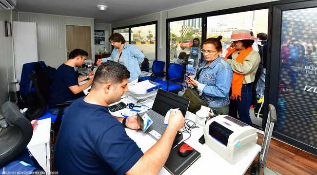 İzmir Büyükşehir Belediye Başkanı Tunç Soyer’in deniz turizmini teşvik etme hedefi doğrultusunda İZDENİZ tarafından yaz aylarında yapılan İzmir – Midilli seferleri, 2023 yılının ilk yolculuğuna “Rotamız Midilli” sloganıyla çıktı.