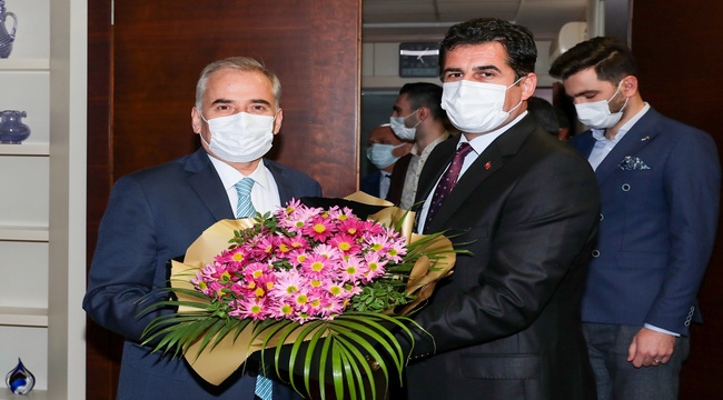 AK Parti Denizli İl Başkanı Yücel Güngör ve yönetimi Başkan Osman Zolan'ı ziyaret etti.